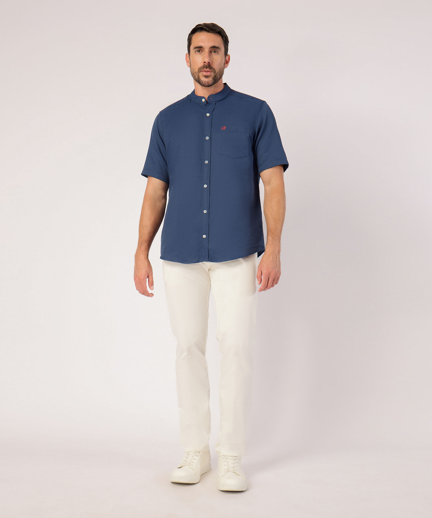 Camisa Unicolor Cuello Mao Con Bolsillo 