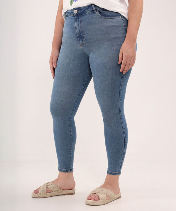 Jean Skinny Tono Azul Medio Claro image number null