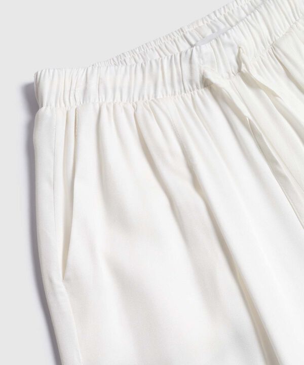 Pantalón Fluido Con Pretina Resortada image number null