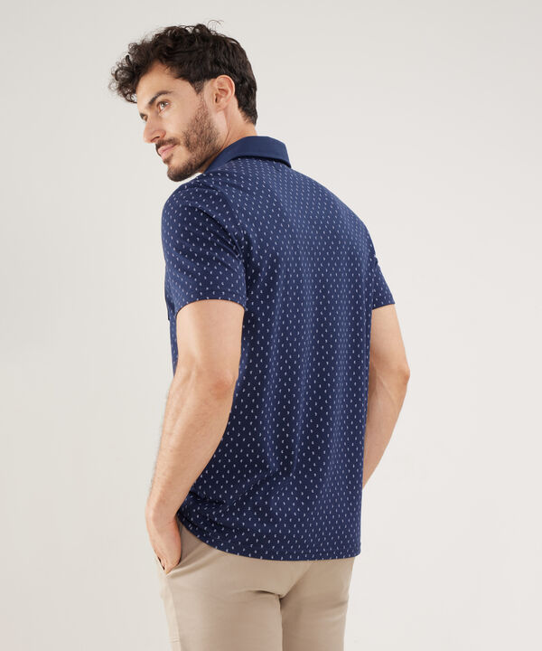 Polo Estampada Cuello Duro Con Bolsillo Y Vena Contraste En Pechera, Silueta Regular Fit, Cítrico Marinero
