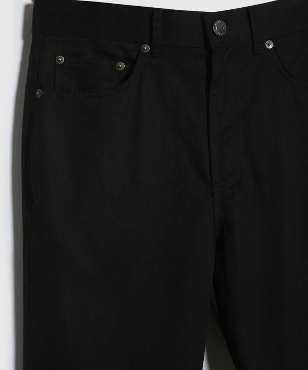 Pantalon Unicolor, 5 Bolsillos image number null