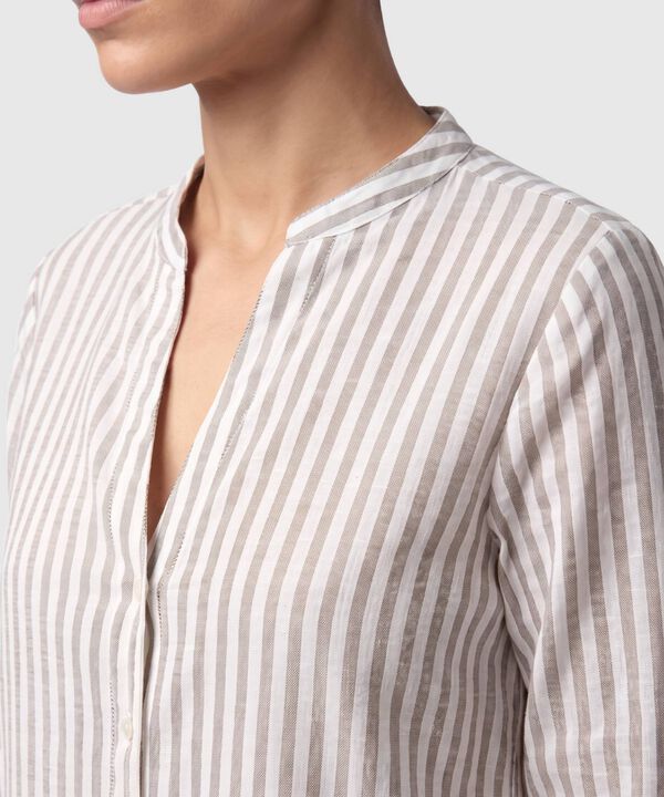 Blusa Manga Larga Con Botones Para Mujer