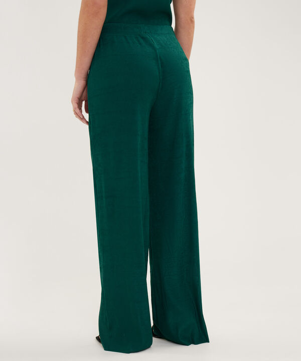 Pantalón Unicolor Con Textura