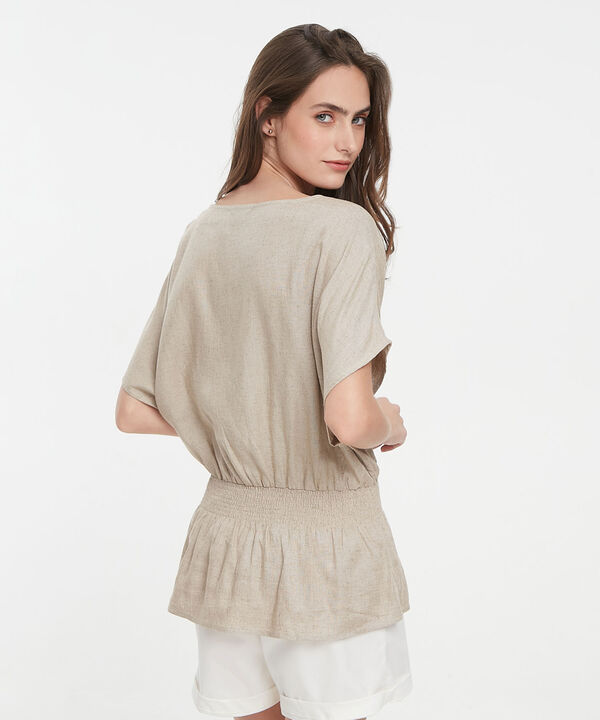 Blusa Unicolor Cuello V