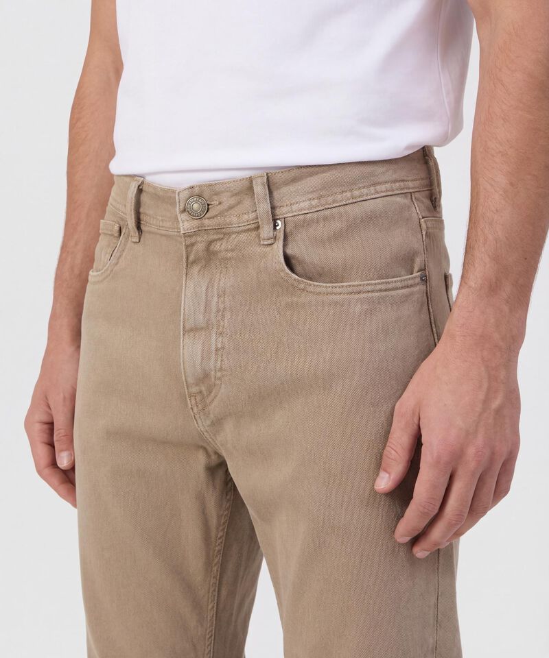 Jeans Hombre Regular Fit con Cinco Bolsillos