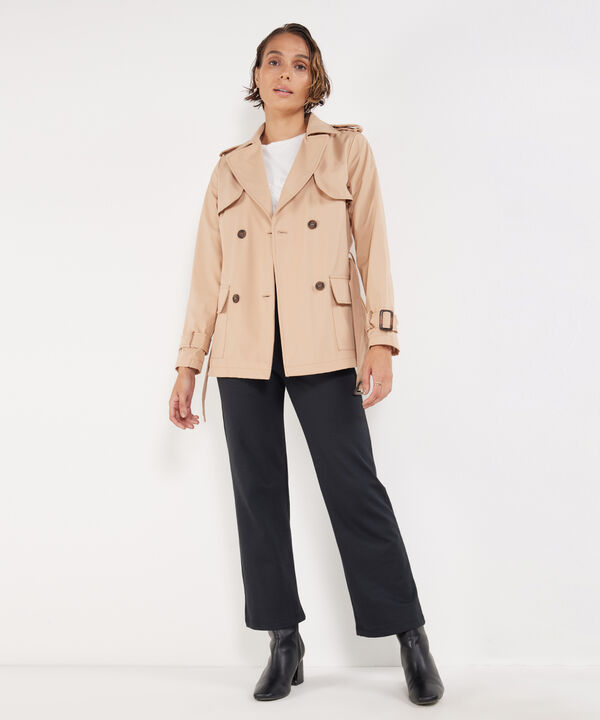 Chaqueta Tipo Trench Unicolor Con Cinturon