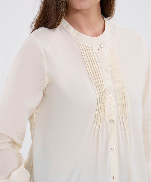 Blusa Con Alforzas En Frente Superior image number null