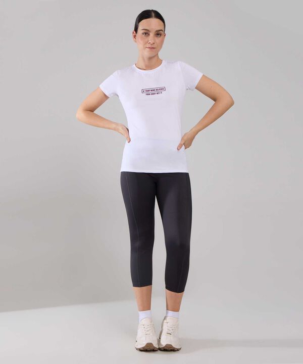 Camiseta Mc Unicolor Corta Con Screen image number null