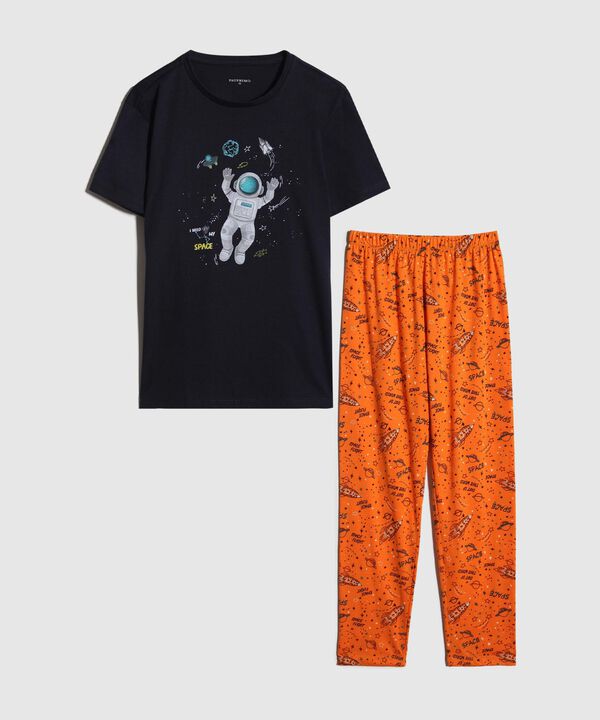 Pijama  image number null