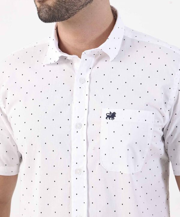 Camisa Manga Corta En Miniprints Con Bolsillo