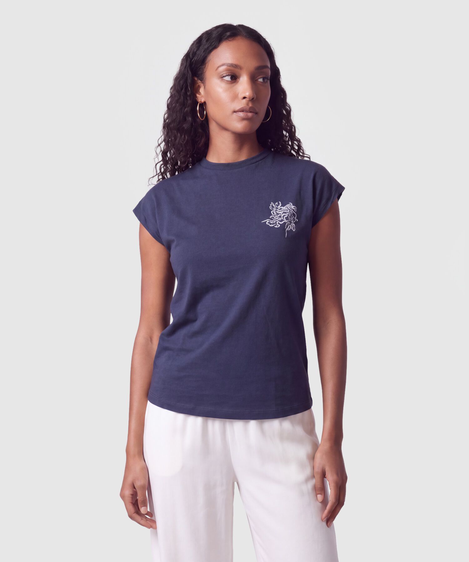 Camiseta Con Bordado Para Mujer