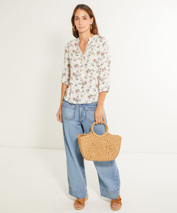 Blusa Cuello Mao Estampada image number null