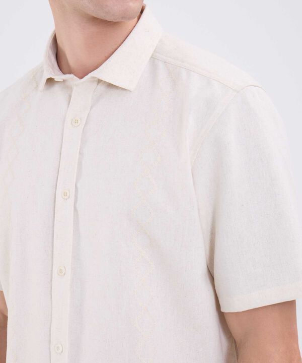 Guayabera Con Bordados image number null
