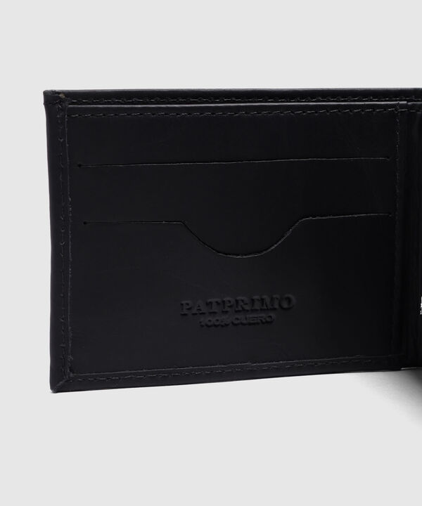 Billetera De Cuero Con Logo Repujado