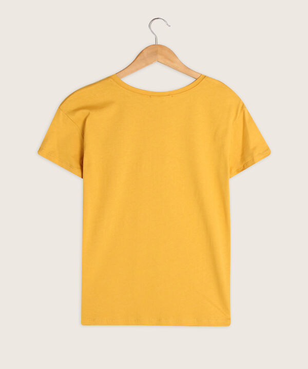 Camiseta con Bordado