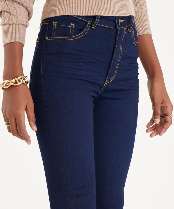 Jean Skinny Tiro Alto image number null