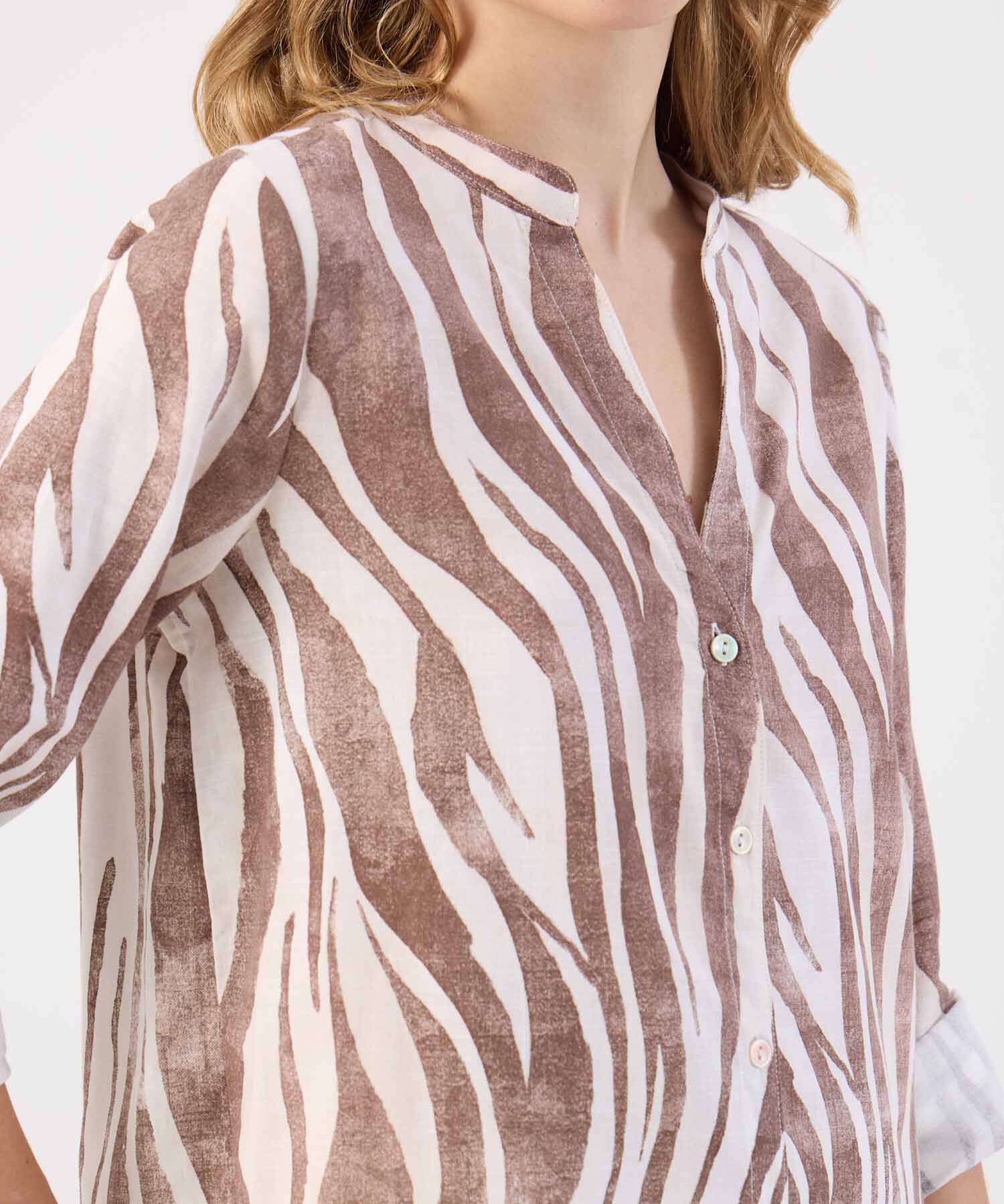 Blusa Para Mujer Estampada Cuello Nerú