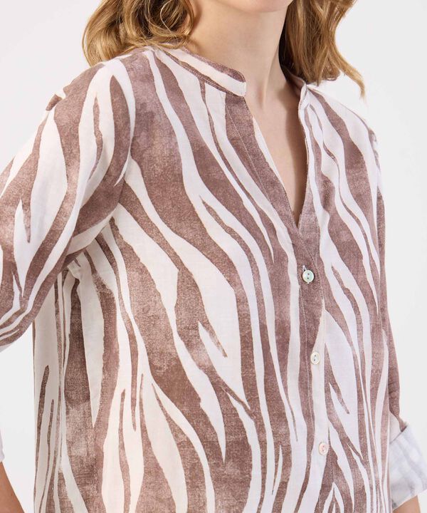 Blusa Para Mujer Estampada Cuello Nerú image number null