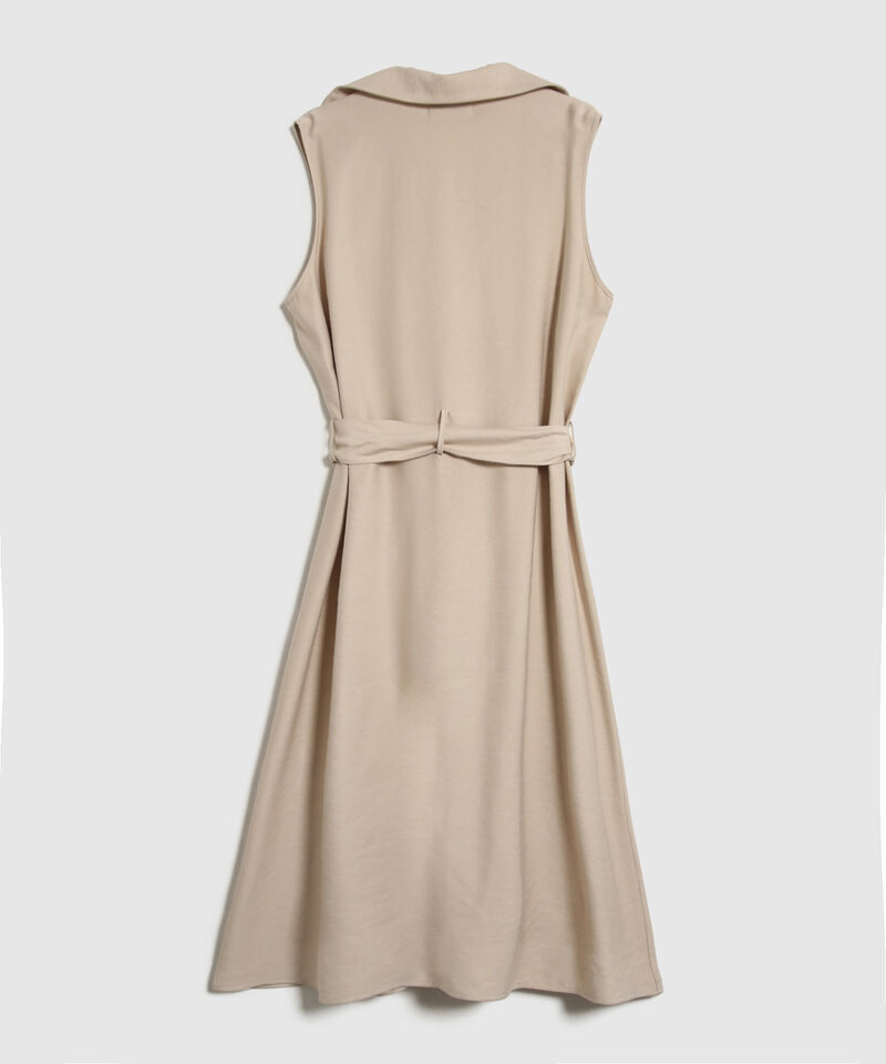 Vestido Unicolor Con Cinturon