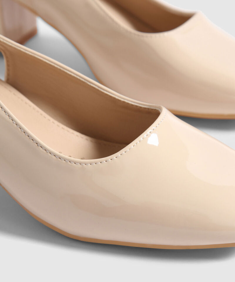 Tacones en Efecto Cuero