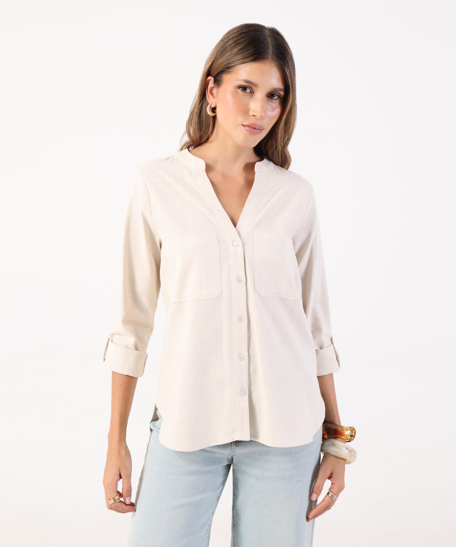 Blusa de Cuello Ner&uacute; con Doble Bolsillo