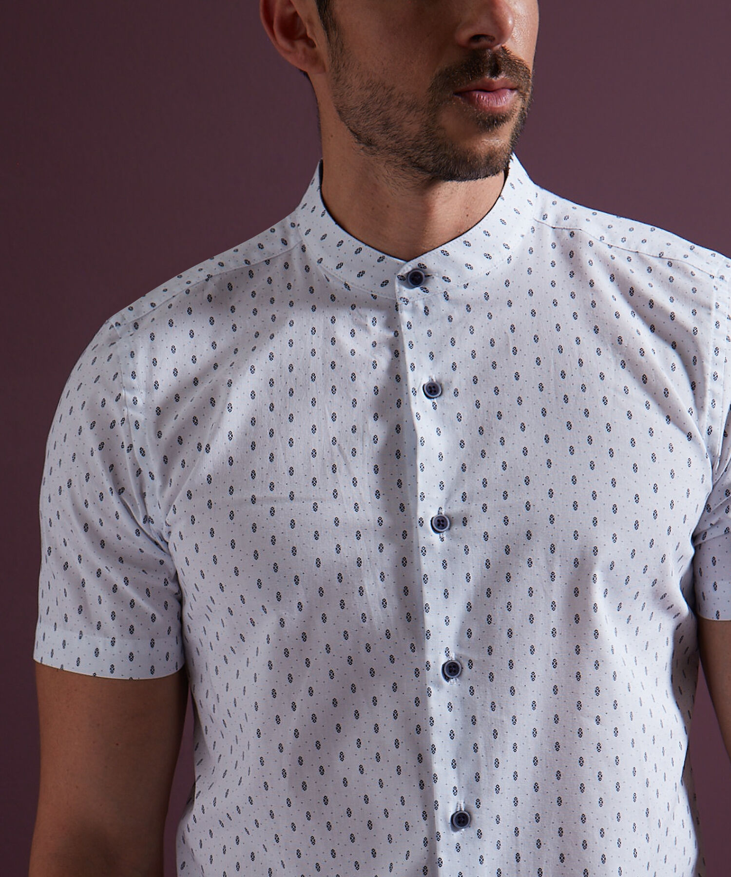 Camisa Manga Corta Estampado Cuello Neru