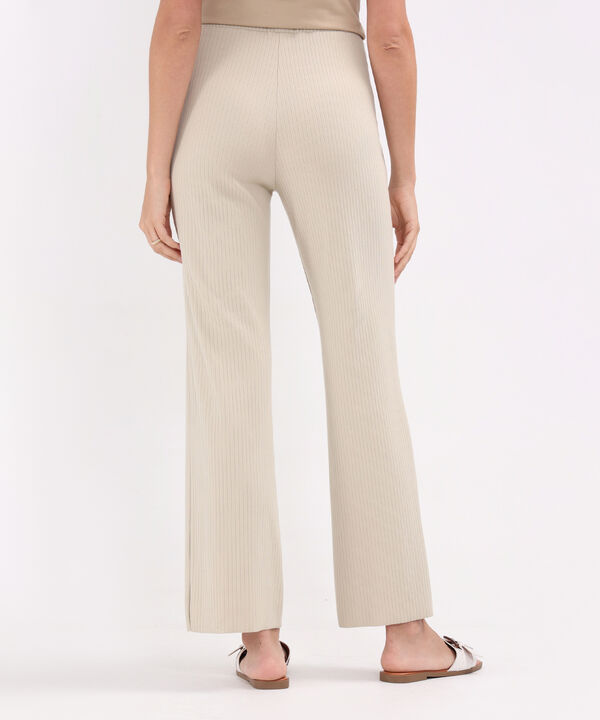 Leggins Unicolor Acanalado, Bota Recta