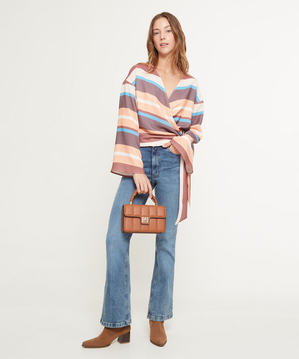 Blusa Estampada Cuello V