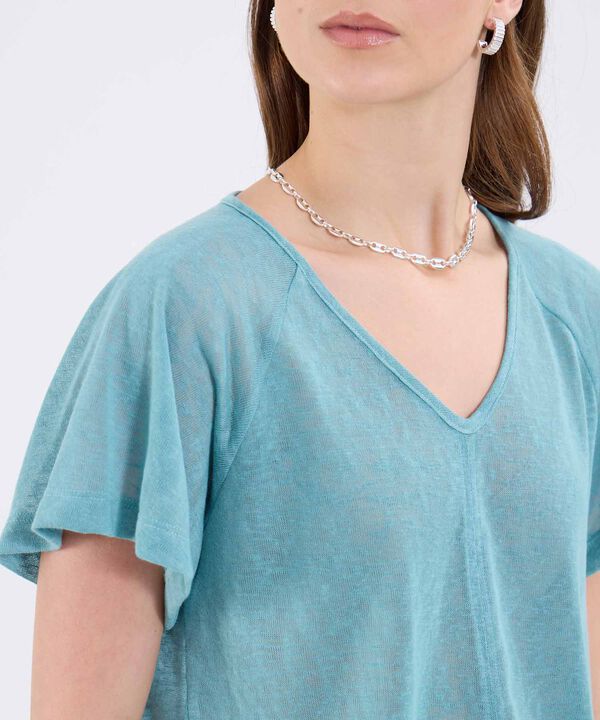 Camiseta Cuello V Con Detalle image number null