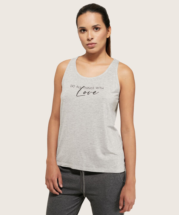 Camiseta Loose Manga Sisa Unicolor Con Screen