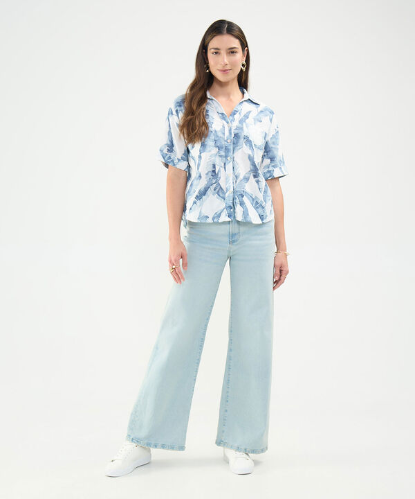 Camisa Estampada en Efecto Lino image number null