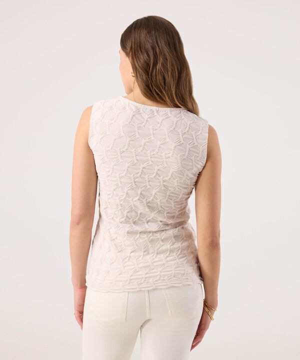 Camiseta En Relieve 