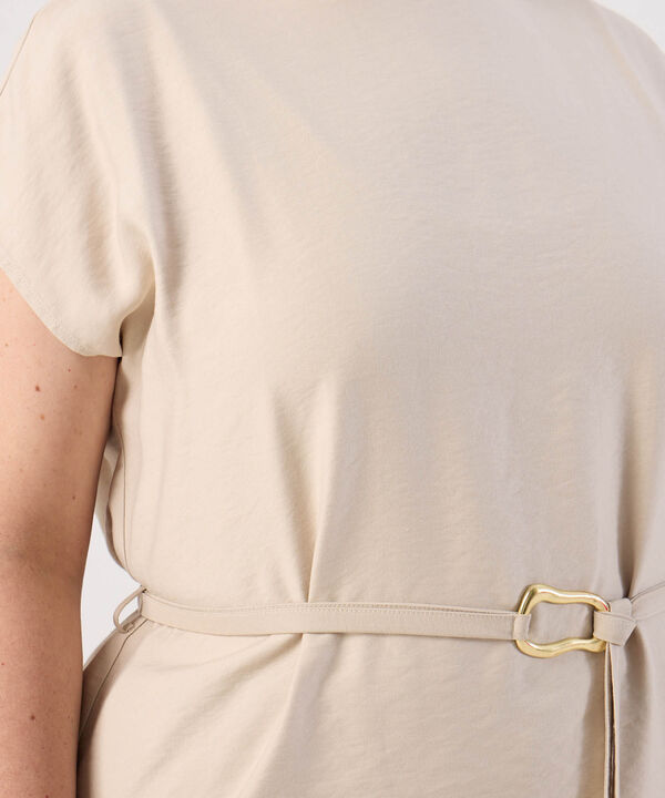 Blusa con cinturon para mujer curvy image number null