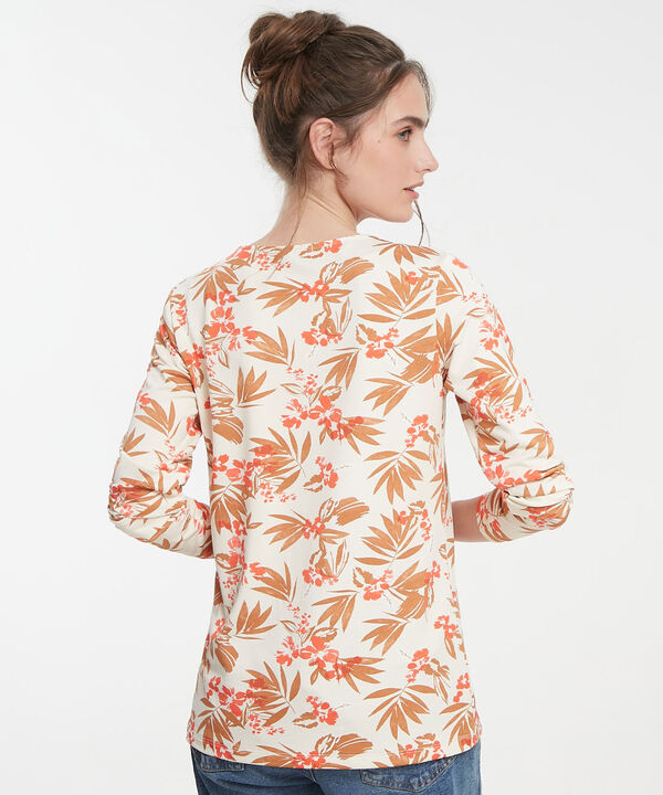 Camiseta Estampada, Escote En V image number null