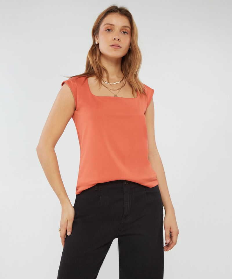 Camiseta Unicolor Escote Cuadrado Manga Corta