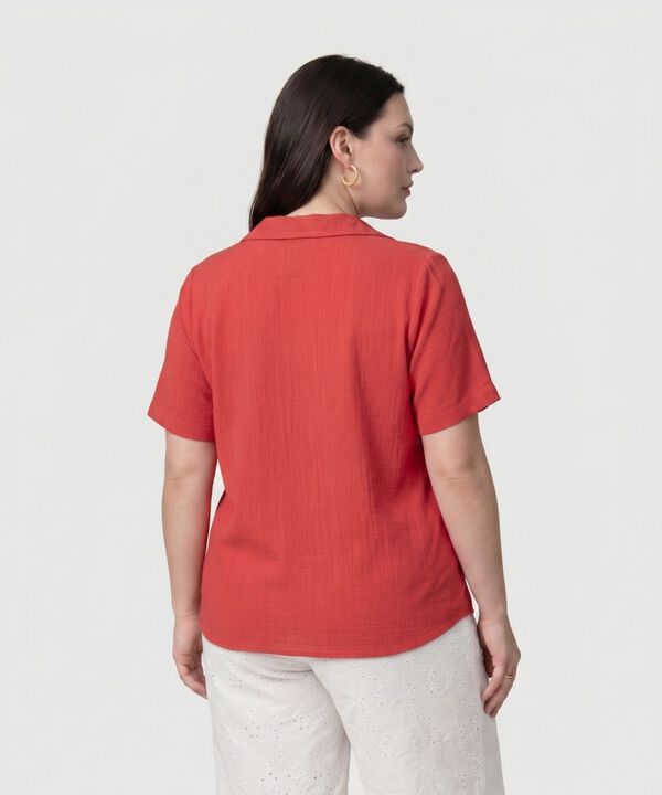 Blusa Texturizada Con Cuello Camisero Mujer Curvy