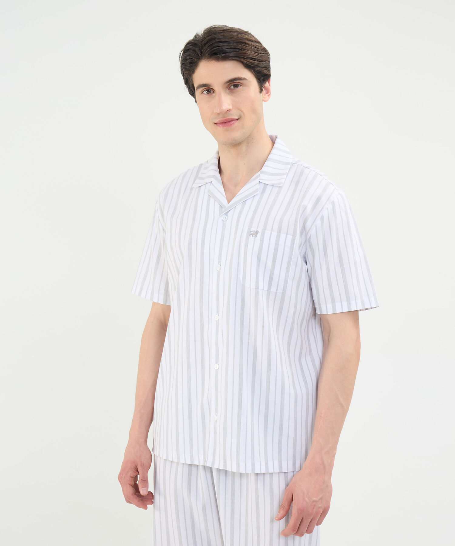 Conjunto de Pijama Camisa Resort