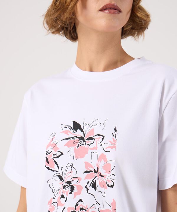 Camiseta estampada  image number null