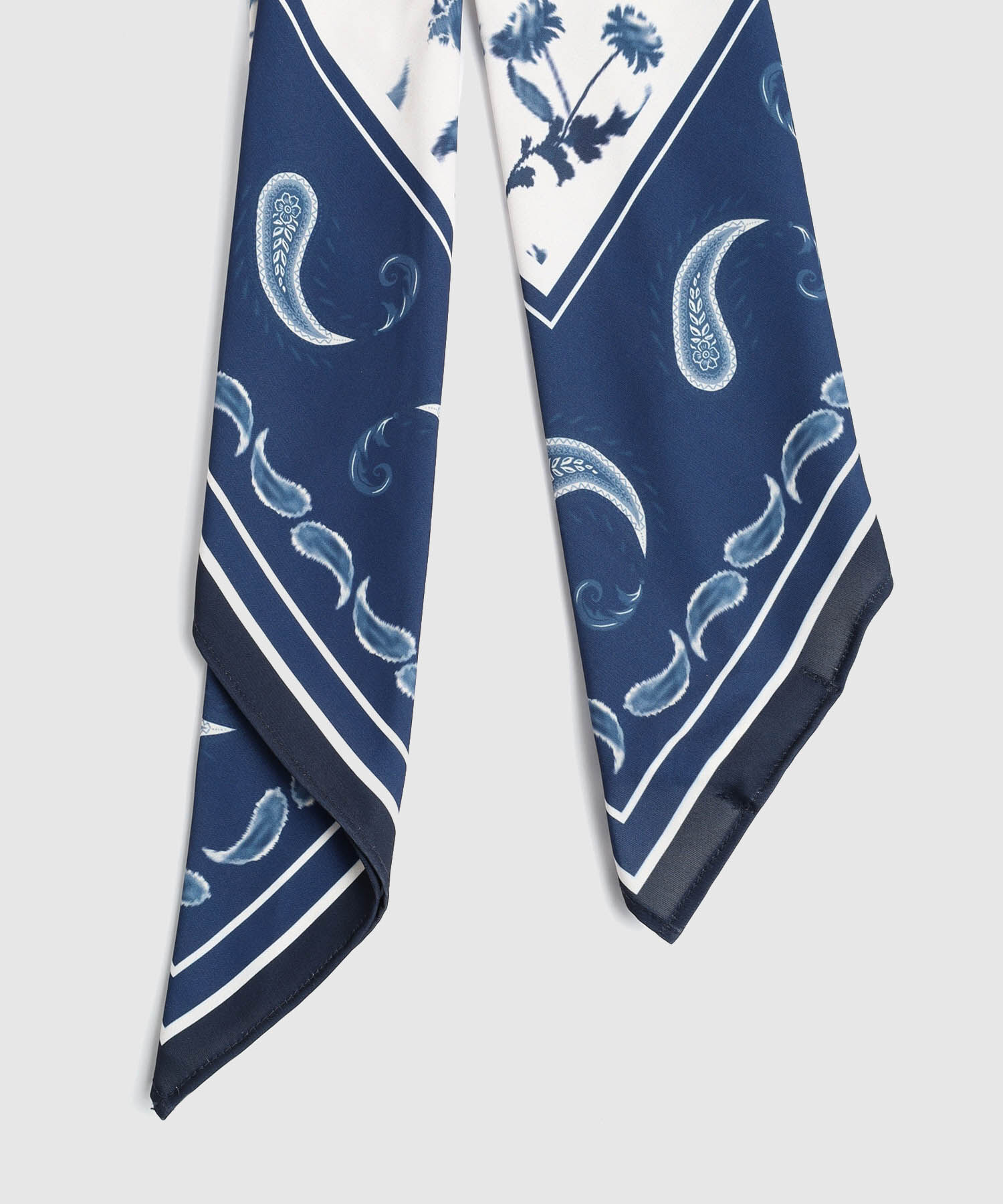 Pa&ntilde;oleta Cuadrada Estampada Para Mujer