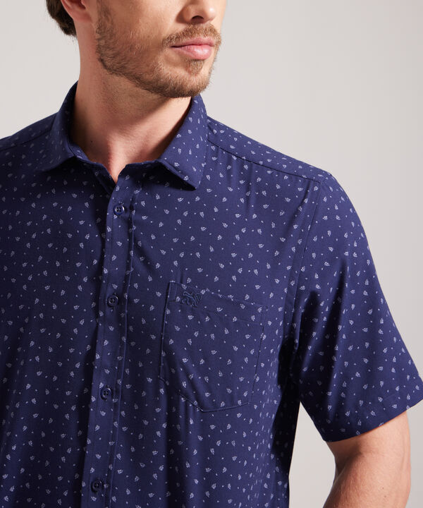 Camisa Manga Corta Estampada Miniprint, Silueta Regular Fit Con Bolsillo