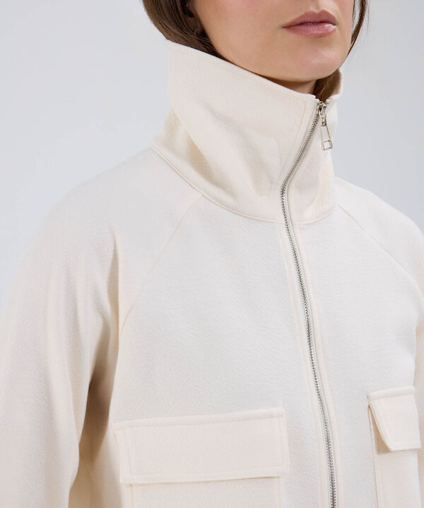 Chaqueta Casual Con Bolsillos De Parche image number null