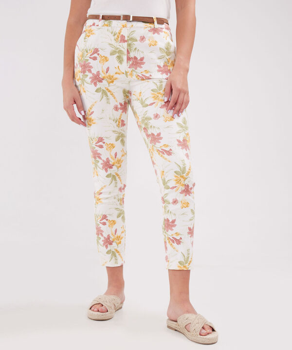 Pantalon Chino Estampado  Con Cinturon image number null
