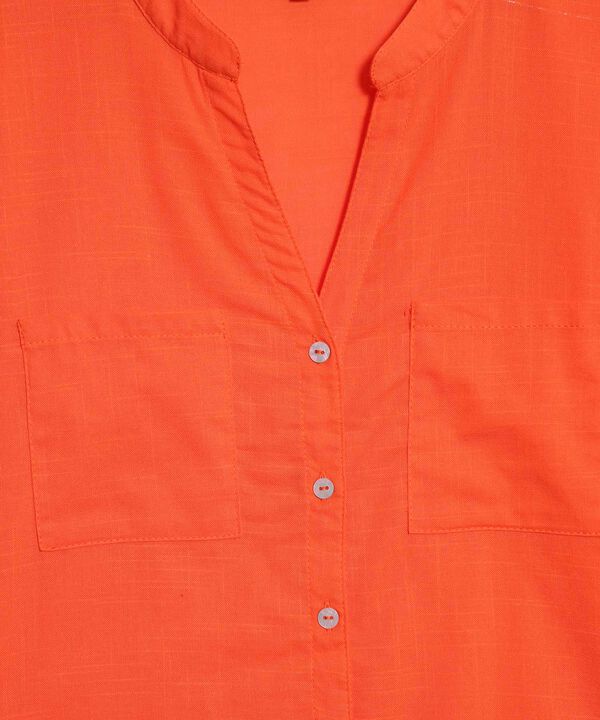 Blusa en Efecto Lino image number null