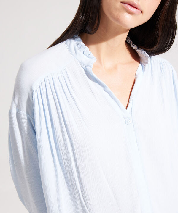 Blusa Cuello Neru Con Ruche Unicolor