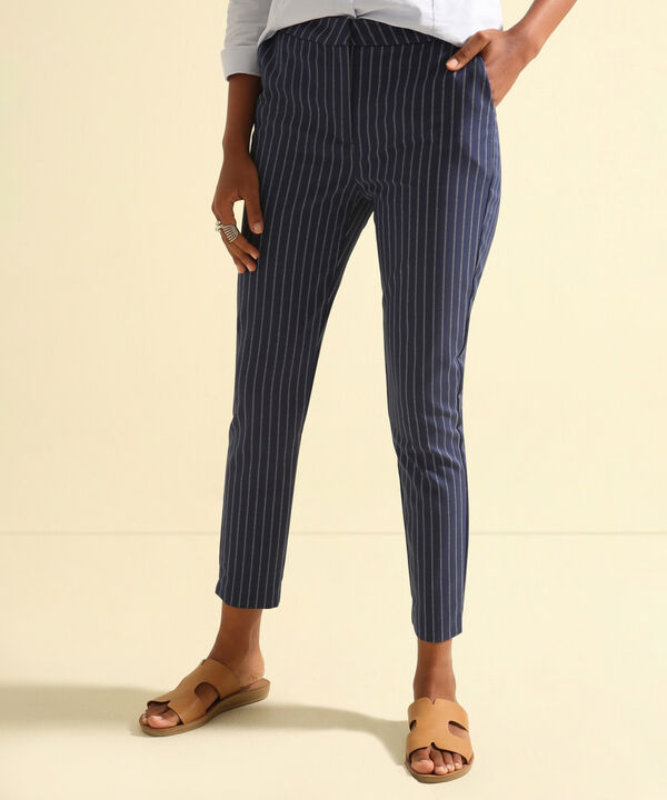 Pantalón Clásico Estampado image number null
