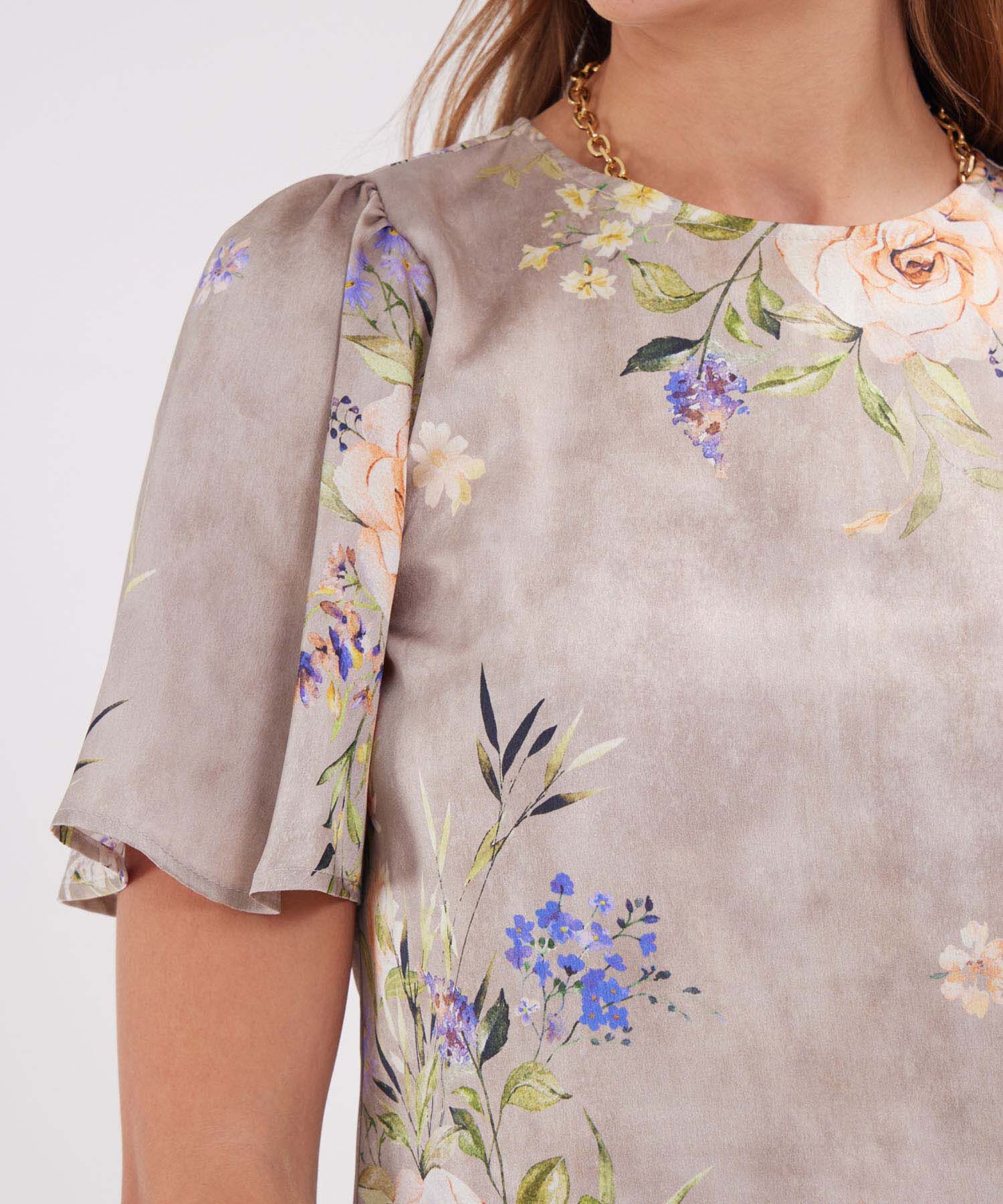 Blusa Similar Estampada Cuello Redondo