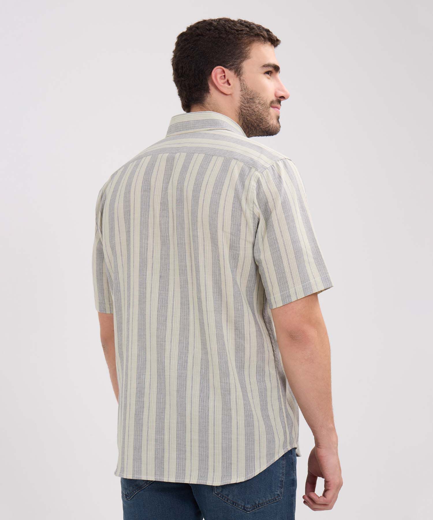 Camisa Preteñida, Manga Corta Con Bolsillo