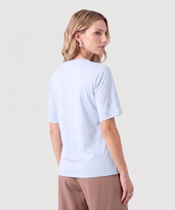Camiseta de Mujer con Apliques en Mangas