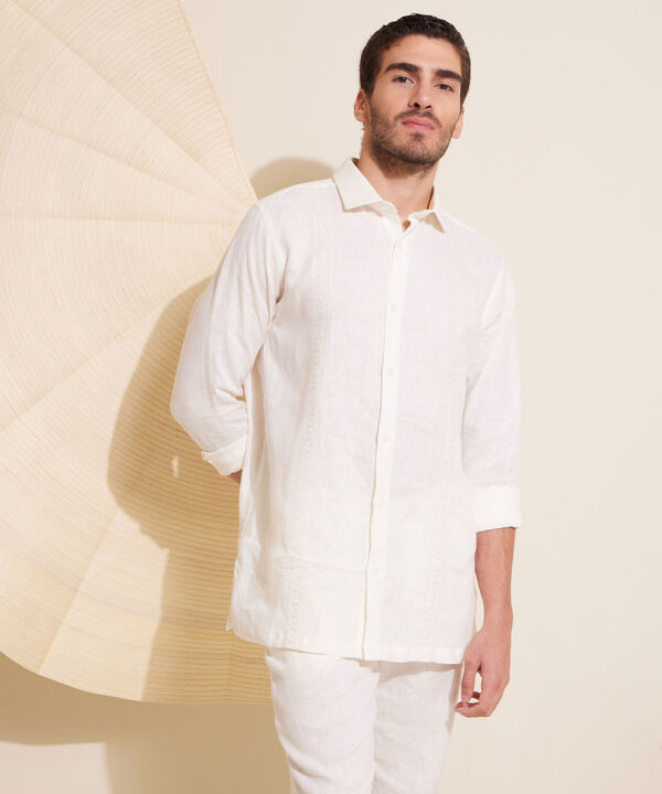 Camisa Guayabera Manga Larga, Sin Bolsillo  Con Bordado. image number null
