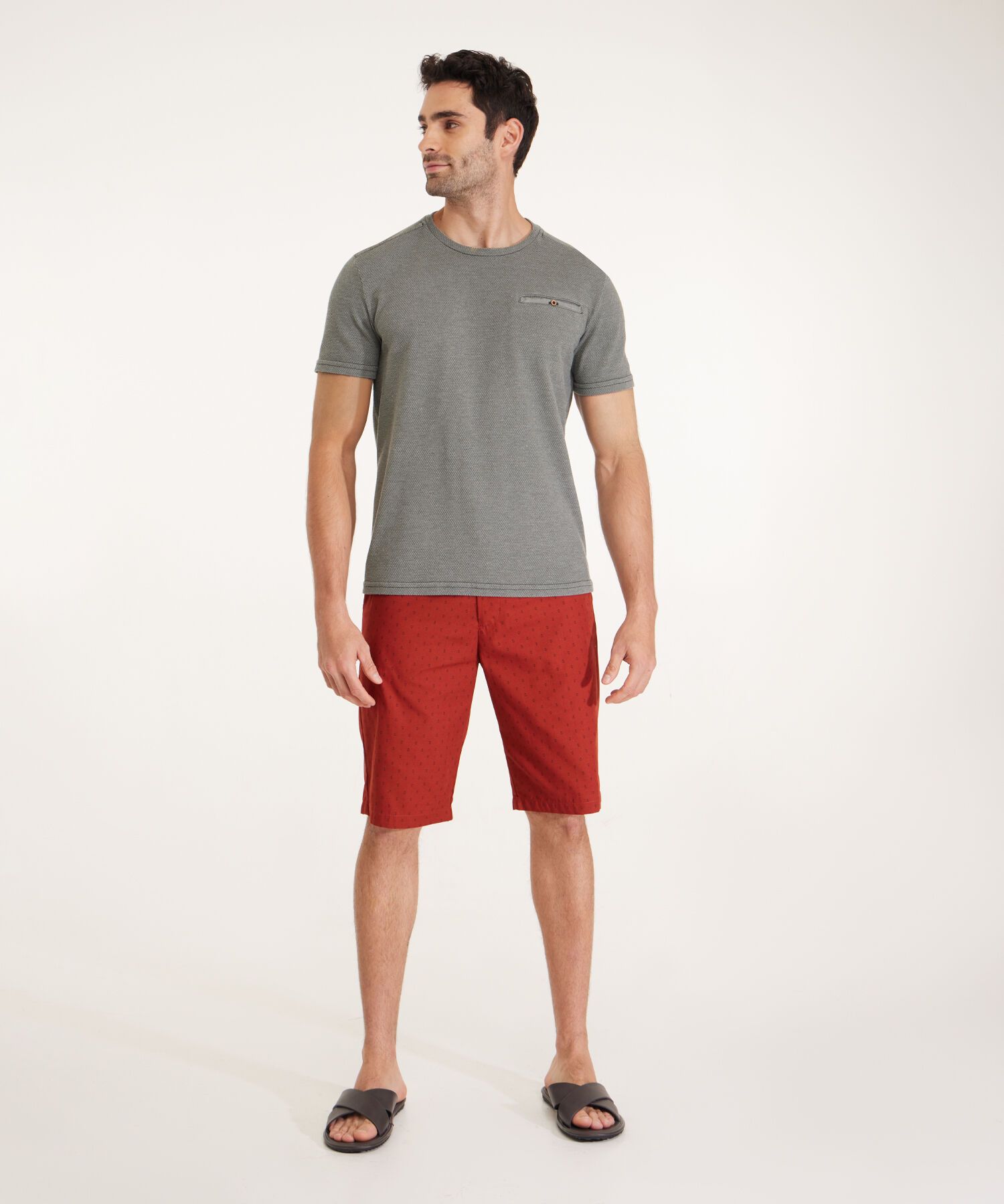 Camiseta Cuello Redondo  Bolsillo Ribete